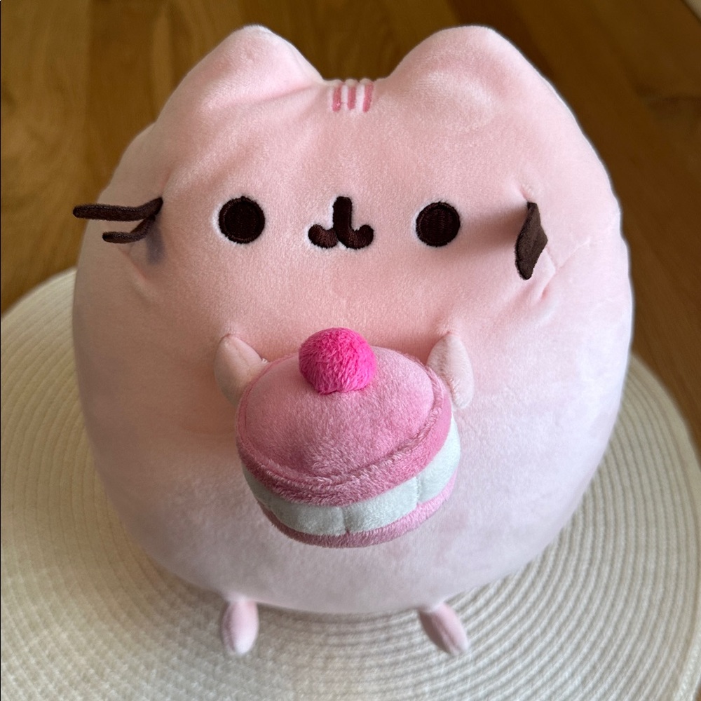 Pusheen Cat Plush Set - Picture 6 of 9